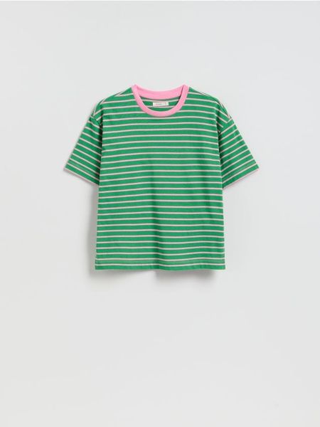Bawełniany t-shirt w paski - zielony. Zielone t-shirty damskie Reserved, l, bez wzorów, z bawełny, bez kołnierzyka. W wyprzedaży za 35.99 zł.