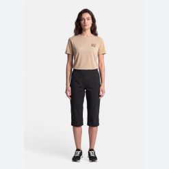 Szorty damskie Endura Hummvee Lite. Czarne szorty damskie ENDURA, bez wzorów, z materiału. Za 339.99 zł.