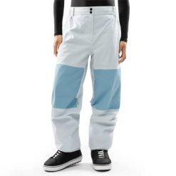 Damskie spodnie snowboardowe oversize Siroko P4-W Yama Light Blue. Niebieskie spodnie materiałowe damskie SIROKO, bez wzorów, z materiału. Za 435.00 zł.