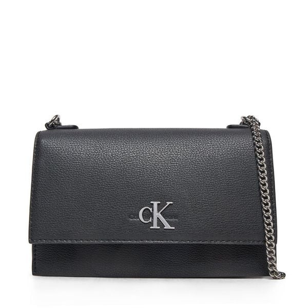 Torebka Calvin Klein Jeans. Czarne listonoszki damskie Calvin Klein Jeans, bez wzorów, z jeansu, wizytowe, bez kołnierzyka, bez ramiączek. Za 479.99 zł.