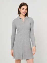 Sukienka z kołnierzykiem - szary. Szare sukienki damskie Sinsay, l, bez wzorów, bez kołnierzyka, bez ramiączek. Za 33.99 zł.
