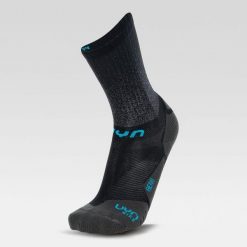 Skarpety rowerowe MAN CYCLING AERO SOCKS r.42-44. Czarne skarpetki męskie UYN, bez wzorów. Za 89.99 zł.