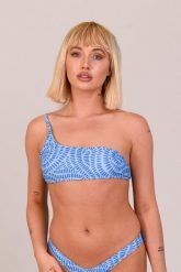 Moroccan Dream Bikini Top z odkrytymi ramionami. Niebieskie bikini damskie OOSC, bez wzorów. Za 122.99 zł.