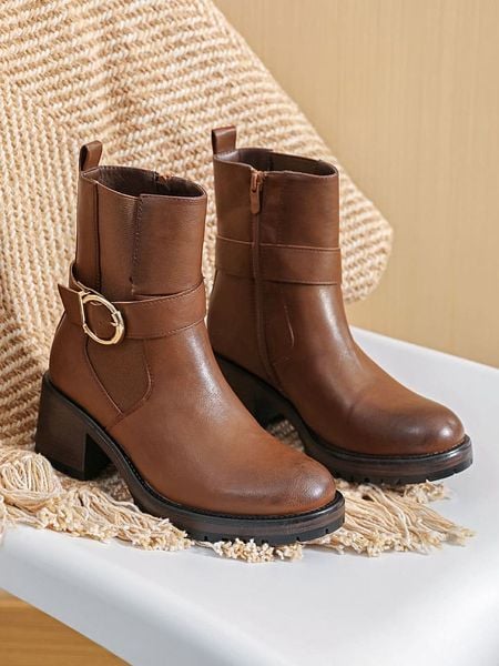 Sixth Sens Botki w kolorze jasnobrązowym rozmiar: 37. Brązowe botki damskie Sixth Sens, bez obcasa, bez zapięcia. Za 143.90 zł.