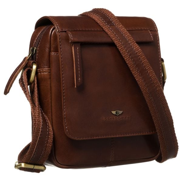 Skórzana, brązowa torba męska na ramię z klapką i etui w zestawie PTN 512E-OPU Peterson. Brązowe torby męskie na ramię Peterson, bez wzorów, ze skóry, na ramię. Za 183.99 zł.