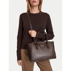 Torebka Nine West. Brązowe torebki klasyczne damskie Nine West, bez wzorów, bez dodatków. Za 259.99 zł.