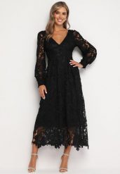 Czarna Sukienka Koronkowa o Rozkloszowanym Kroju w Stylu Retro Lerilis. Czarne sukienki damskie Born2be, na imprezę, m, bez wzorów, z koronki, eleganckie, bez kołnierzyka, bez ramiączek, midi, rozkloszowane. W wyprzedaży za 255.99 zł.