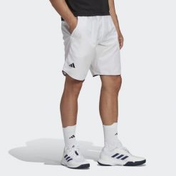 Club Tennis Shorts. Białe szorty męskie Adidas, bez wzorów, sportowe. Za 149.00 zł.