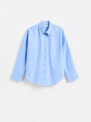 Koszula z bawełny oxford - jasnoniebieski. Niebieskie koszule damskie Reserved, l, bez wzorów, z bawełny, bez kołnierzyka, bez ramiączek. Za 109.99 zł.