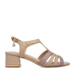 Sandały Lasocki. Brązowe sandały damskie Lasocki, bez wzorów, bez obcasa, na słupku. Za 199.99 zł.