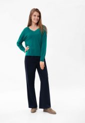 Luźny sweter z dekoltem w serek S-JOY. Niebieskie swetry klasyczne damskie Volcano, s, z dzianiny, bez kołnierzyka. Za 129.99 zł.