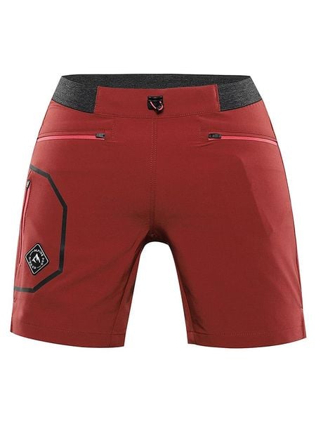 Alpine Pro Szorty funkcyjne "Zamba" w kolorze czerwonym rozmiar: 36. Czerwone spodenki sportowe damskie Alpine Pro, z materiału, outdoorowe. Za 179.80 zł.