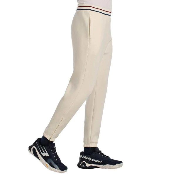 Pants Bullpadel Ain. Brązowe szorty męskie bullpadel, bez wzorów, z materiału, sportowe. Za 288.45 zł.