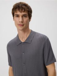 Rozpinany sweter - ciemnoszary. Szare kardigany męskie Reserved, l, bez wzorów, z dzianiny, bez kołnierzyka. Za 129.99 zł.