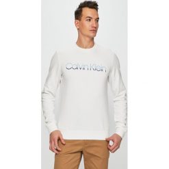 Calvin Klein - Bluza. Białe bluzy bez kaptura męskie CALVIN KLEIN, l, z bawełny. W wyprzedaży za 289.90 zł.