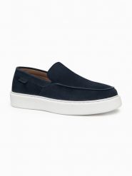 Męskie zamszowe półbuty slip on na grubej podeszwie – granatowe V4 - Rozmiar: 43. Niebieskie półbuty męskie Ombre Clothing, na lato, z gumy, bez zapięcia. Za 425.99 zł.