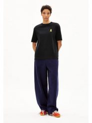 Armedangels Koszulka ''Iconic Å Tarjaa'' w kolorze czarnym rozmiar: XL. Czarne bluzki damskie ARMEDANGELS, xl, bez wzorów, z bawełny, bez kołnierzyka. Za 154.95 zł.