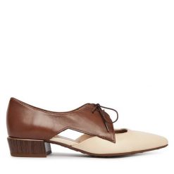 Półbuty Hispanitas. Półbuty damskie Hispanitas, bez wzorów, bez obcasa, na obcasie. Za 609.99 zł.