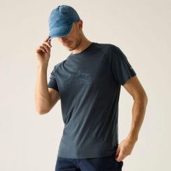 Męska koszulka z krótkim rękawem Escade z grafiką. Niebieskie t-shirty sportowe męskie Regatta, m, z poliesteru, bez ramiączek, do biegania. W wyprzedaży za 279.99 zł.