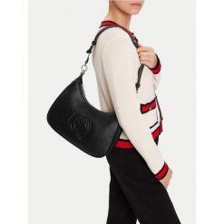 Torebka Beverly Hills Polo Club. Czarne torebki klasyczne damskie Beverly Hills Polo Club, bez wzorów, bez dodatków. Za 159.99 zł.