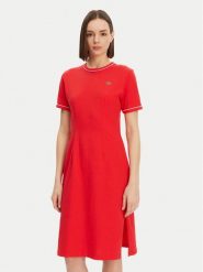 Lacoste Sukienka codzienna EF9988 Czerwony Slim Fit. Czerwone sukienki damskie Lacoste, na co dzień, bez wzorów, z bawełny, bez kołnierzyka, bez ramiączek, proste. Za 429.99 zł.