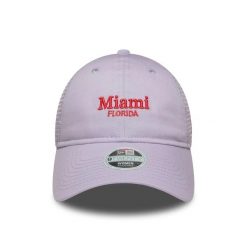 Czapka trucker 9twenty damska New York Yankees. Fioletowe czapki z daszkiem damskie New Era, z aplikacjami, z bawełny. Za 115.00 zł.