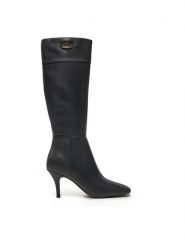 TWINSET Kozaki 242TGT030 Czarny. Czarne kozaki damskie Twinset, ze skóry, bez obcasa, na szpilce. Za 1,009.00 zł.