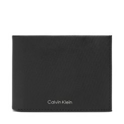 Portfel Calvin Klein. Czarne portfele męskie CALVIN KLEIN, bez wzorów. Za 279.99 zł.