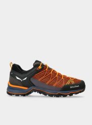 Buty turystyczne męskie Salewa Mountain Trainer Lite. Brązowe buty trekkingowe męskie Salewa, z gumy, bez zapięcia, trekkingowe. Za 825.00 zł.