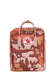 Plecak miejski Fjallraven Kanken Graphics - chalkrose/hidden animals. Czerwone plecaki damskie Fjällräven, bez wzorów, z bawełny. Za 461.99 zł.