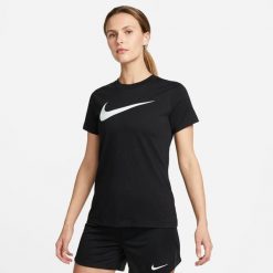 Koszulka z krótkim rękawem Damska Nike Czarny. Białe t-shirty damskie Nike, l, bez wzorów, z poliesteru, bez kołnierzyka. Za 148.25 zł.
