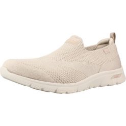 Buty SKECHERS 104680S Beżowy. Brązowe obuwie trekkingowe damskie Skechers. Za 218.99 zł.