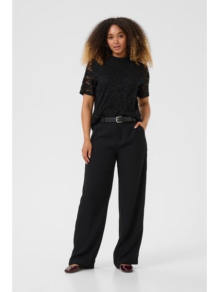 Kaffe Bluzka w kolorze czarnym rozmiar: XL. Czarne bluzki damskie Kaffe, xl, bez wzorów, z koronki, bez kołnierzyka, bez ramiączek. Za 78.47 zł.