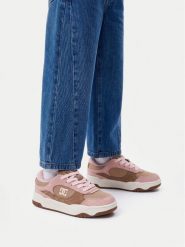DC Shoes Sneakersy CEOWB-CP40-23383H2(DZ) Beżowy ciemny. Brązowe buty sportowe dziewczęce DC Shoes, bez wzorów, z materiału, bez zapięcia. Za 199.99 zł.