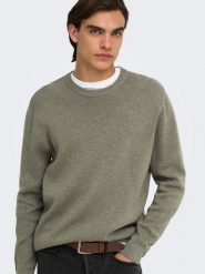 ONLY & SONS Sweter "Sting" w kolorze khaki rozmiar: XL. Brązowe swetry męskie Only & Sons, xl, bez wzorów, z bawełny, bez kołnierzyka. Za 169.95 zł.