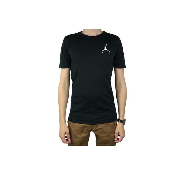 Koszulka sportowa męska Nike Air Jordan Jumpman Embroidered Tee. Czarne t-shirty sportowe męskie Nike, m, bez ramiączek, na fitness i siłownię. Za 213.00 zł.