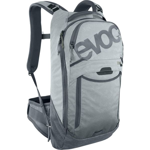 Plecak Evoc Trail Pro. Niebieskie plecaki damskie EVOC, bez wzorów, z materiału. Za 988.89 zł.