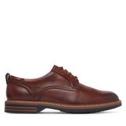 Półbuty Clarks. Brązowe półbuty męskie Clarks, bez zapięcia. Za 479.99 zł.