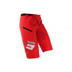 Szorty Shot Rogue Revolt. Białe szorty damskie SHOT RACE GEAR, bez wzorów. Za 225.50 zł.