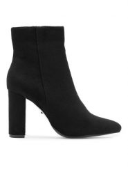 DeeZee Botki BRITT LS4690-19B Czarny. Czarne botki damskie DeeZee, z materiału, bez obcasa, na słupku, bez zapięcia. Za 159.99 zł.