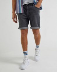 MESKIE SZORTY LEE RIDER SHORT WORN IN SHADOW 112331757. Szorty męskie Lee, z jeansu, bez kołnierzyka. Za 169.99 zł.
