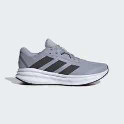 Buty Galaxy 7 Running. Czarne obuwie do biegania damskie Adidas. W wyprzedaży za 179.25 zł.