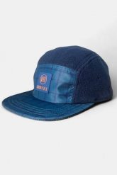 Czapka unisex dla dorosłych z polaru z 5 panelami - morska. Niebieskie czapki z daszkiem damskie AFTER ESSENTIALS, bez wzorów, z materiału. Za 66.00 zł.