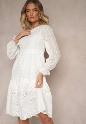 Biała Bawełniana Sukienka z Ażurowym Wzorem Ridittia. Białe sukienki damskie Renee, na co dzień, l, z aplikacjami, z bawełny, eleganckie, bez kołnierzyka, bez ramiączek, midi, proste. W wyprzedaży za 111.99 zł.