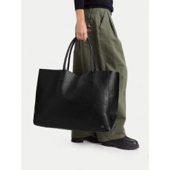 Torebka G-Star. Czarne torebki klasyczne damskie G-Star, bez wzorów, bez dodatków. Za 299.99 zł.
