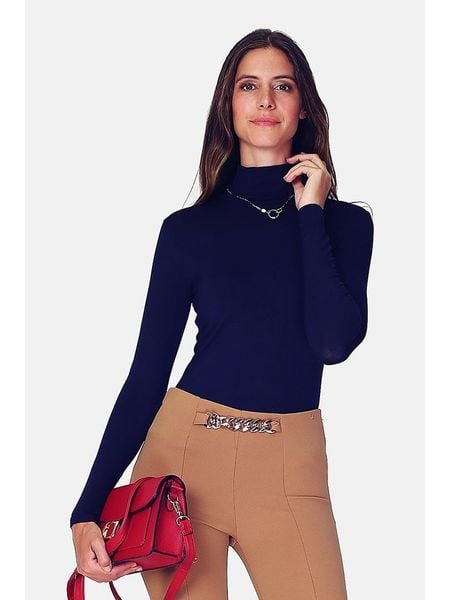 ASSUILI Koszulka w kolorze granatowym rozmiar: 42. Niebieskie t-shirty damskie Assuili, bez wzorów, bez kołnierzyka. Za 56.99 zł.