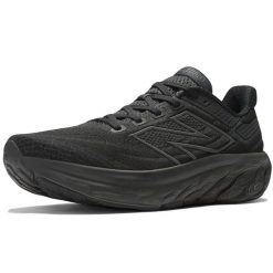 Buty do biegania Fresh Foam X 1080v13 Rozmiar 45.5 - M1080T13 Czarny. Czarne obuwie do biegania damskie New Balance. W wyprzedaży za 639.65 zł.
