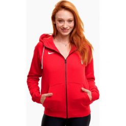 Bluza damska Nike Park 20 Hoodie. Czerwone bluzy bez kaptura damskie Nike. Za 231.00 zł.