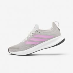 Buty do biegania damskie ADIDAS Runblaze. Czerwone obuwie do biegania damskie Adidas. W wyprzedaży za 199.99 zł.