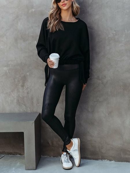 LA Angels Sweter w kolorze czarnym rozmiar: S. Czarne swetry klasyczne damskie LA Angels, s, bez kołnierzyka. Za 135.49 zł.
